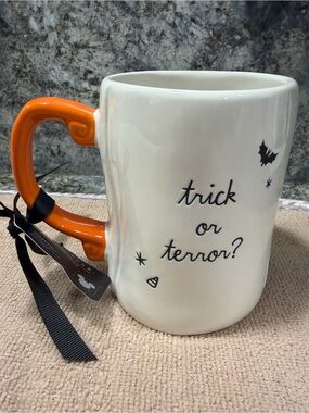 Rae Dunn x Disney The Nightmare Before Christmas “Trick or Terror?” Mug | NWT